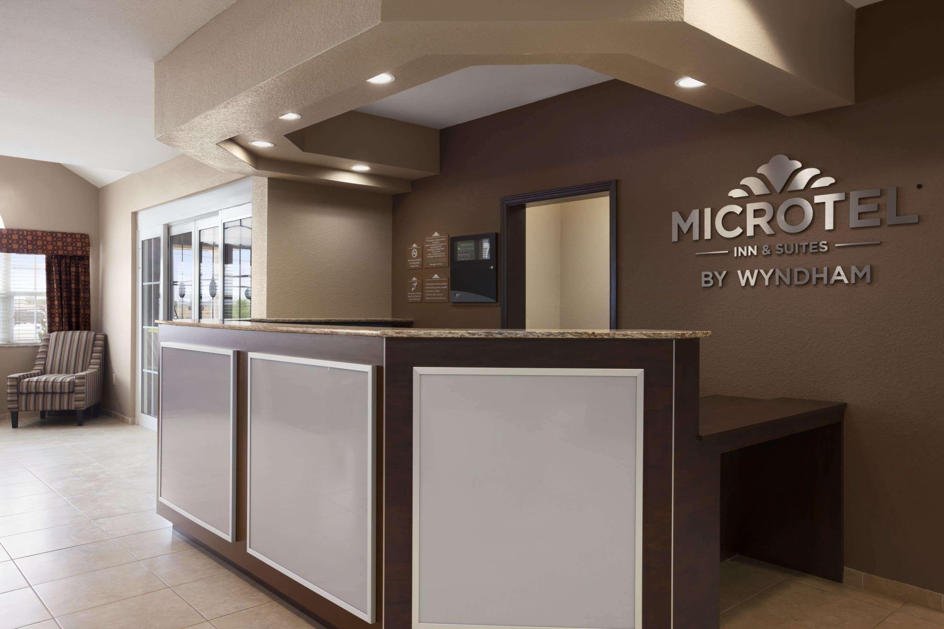 Microtel Inn & Suites Cotulla Eksteriør bilde