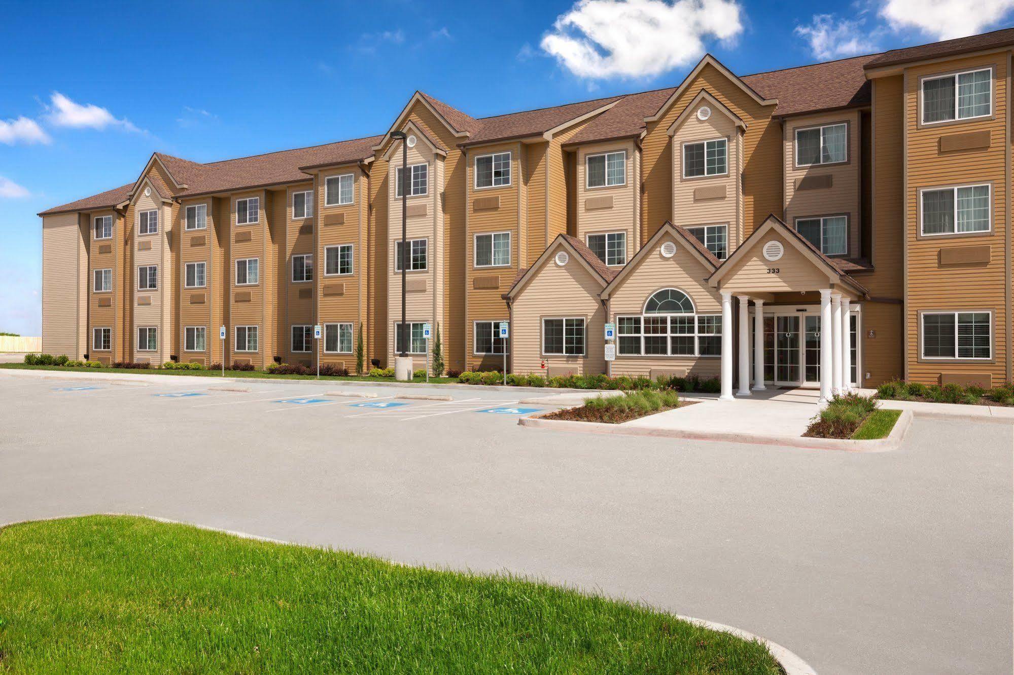 Microtel Inn & Suites Cotulla Eksteriør bilde