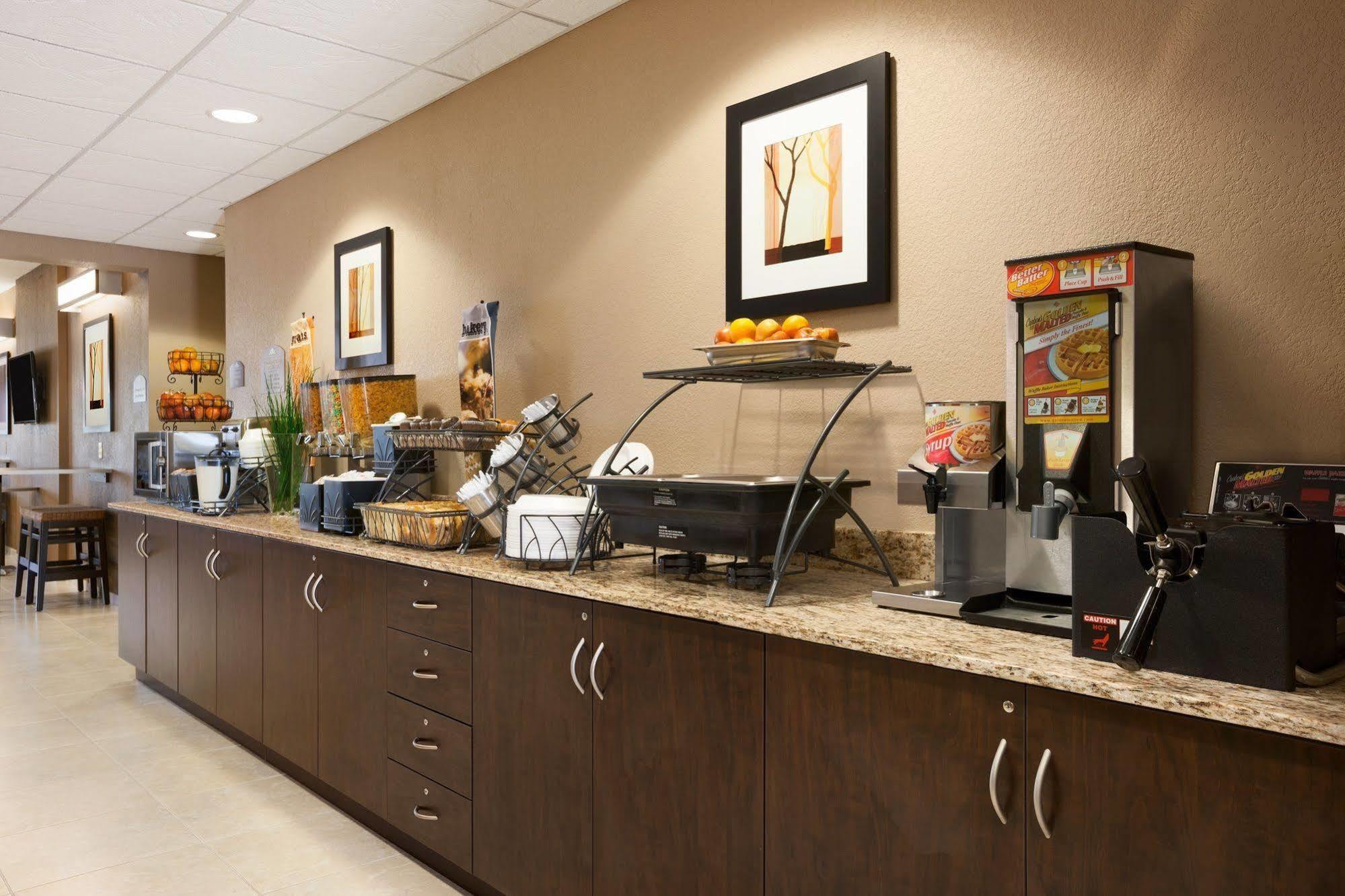 Microtel Inn & Suites Cotulla Eksteriør bilde